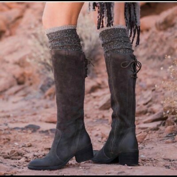 Born💋NEW💋Felicia dark grey size 11 - Picture 2 of 8